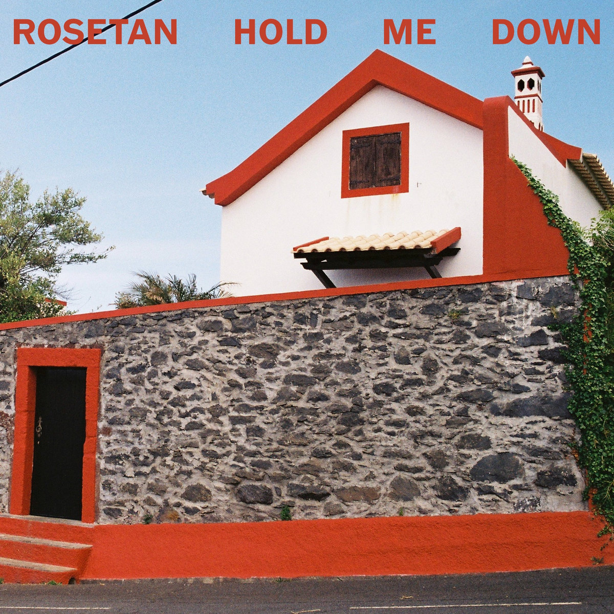 Single: rosetan – hold me down
