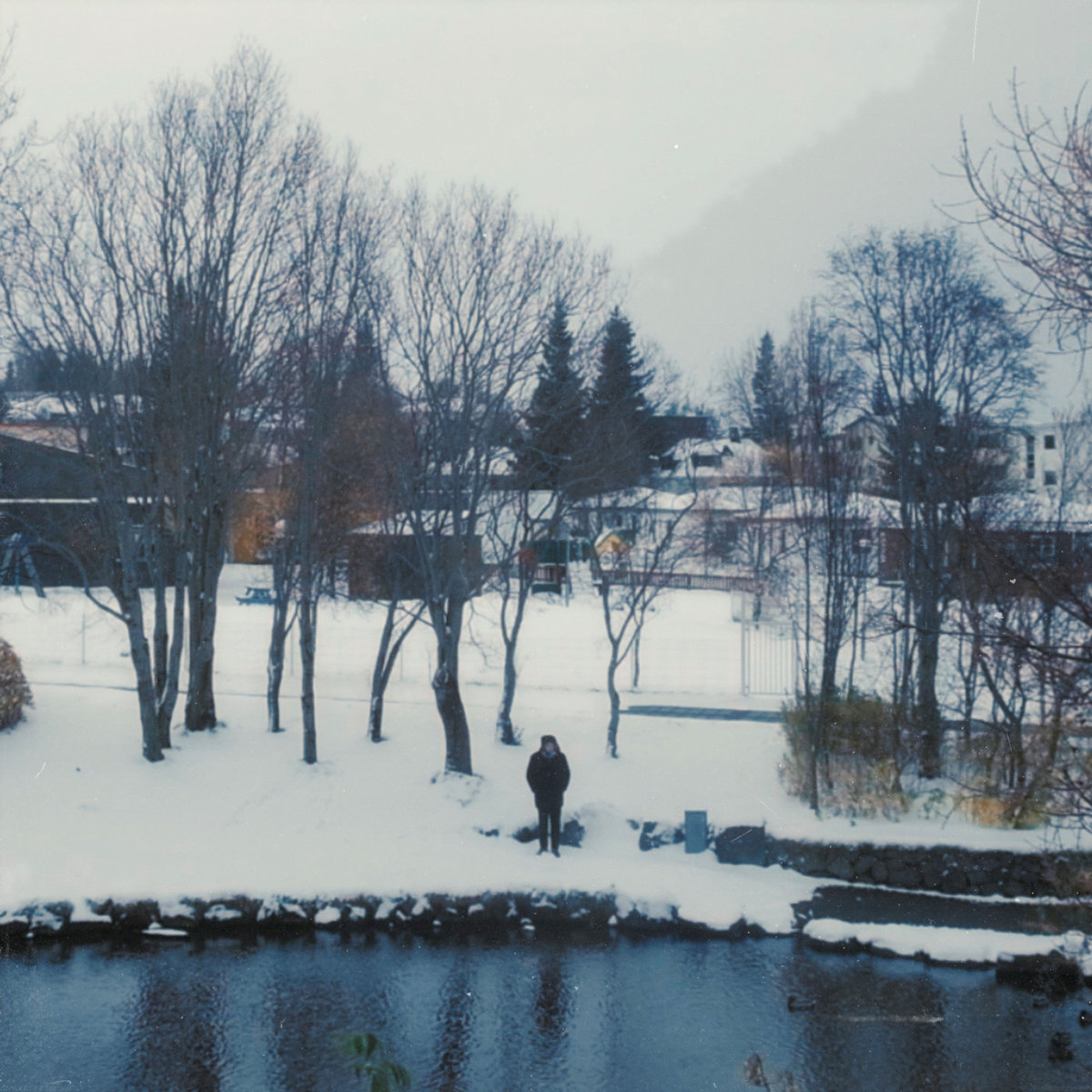 EP: Axel Flóvent – Fleeing the Shore