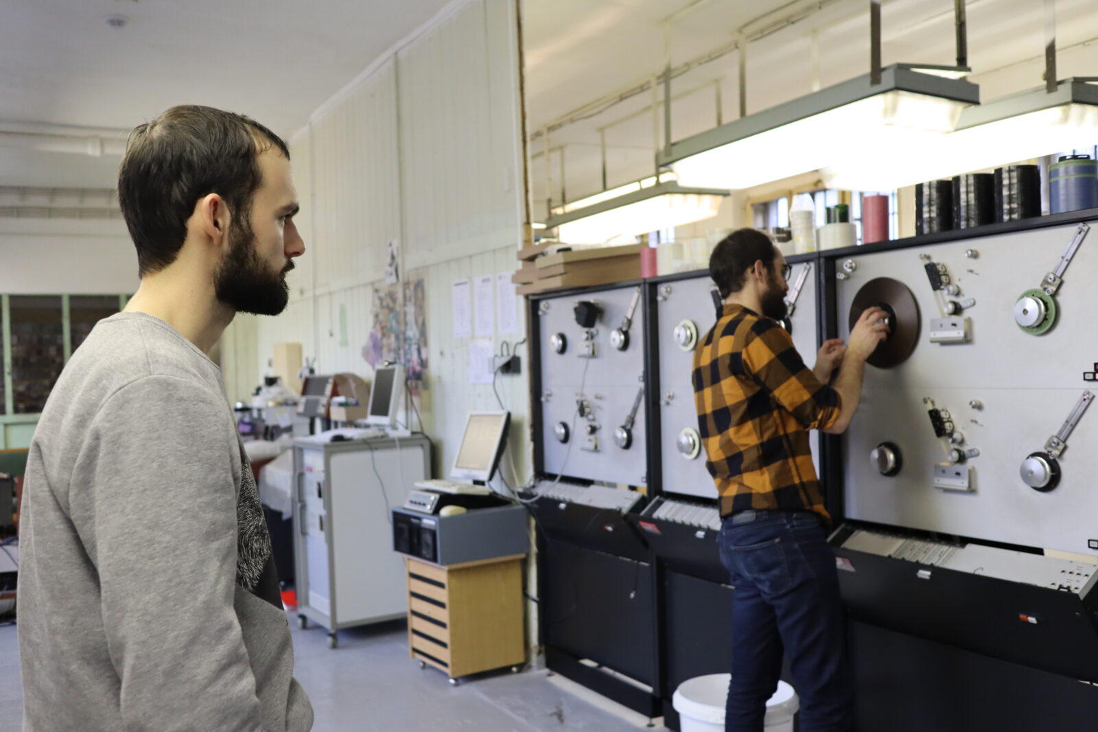 How to Run a Cassette Label #4: How to make cassettes and how many?