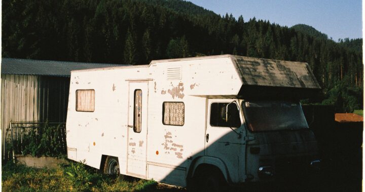 Rusty Caravan - 35mm analog photo