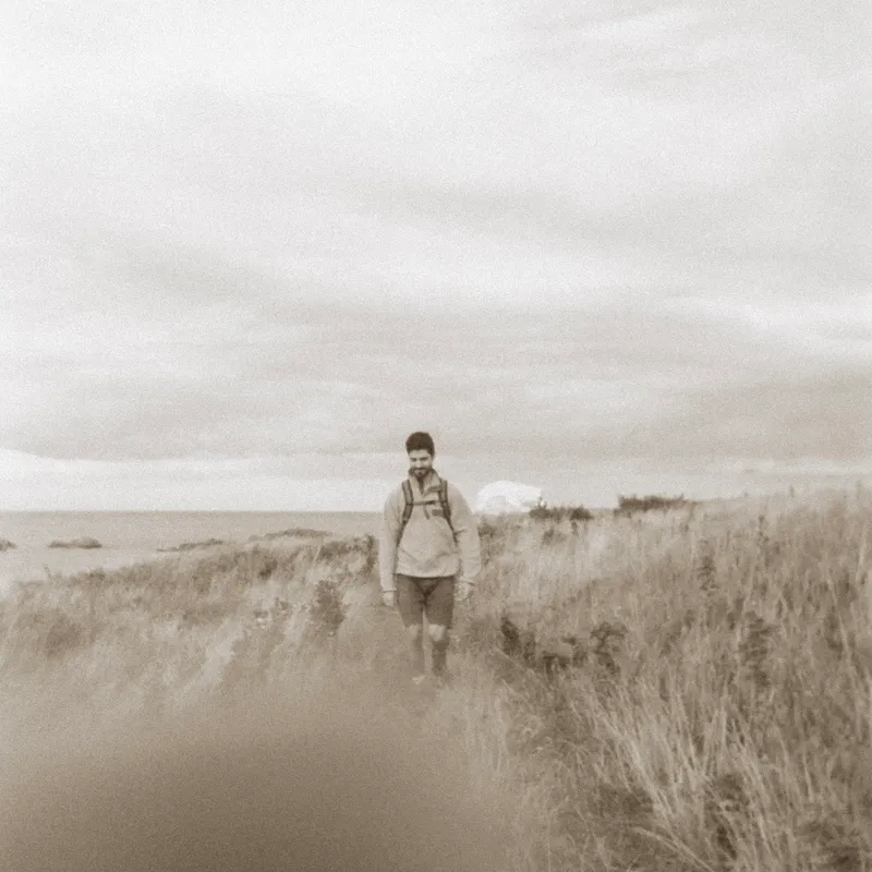 Single: Haquin – 10ft Wall